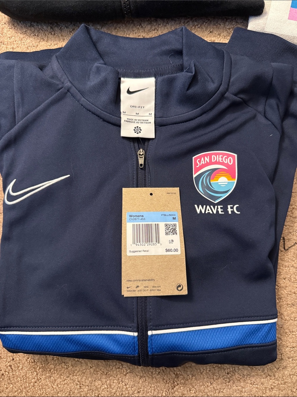 Lot of Nike San Diego Wave FC Gear - Picture 2 of 15
